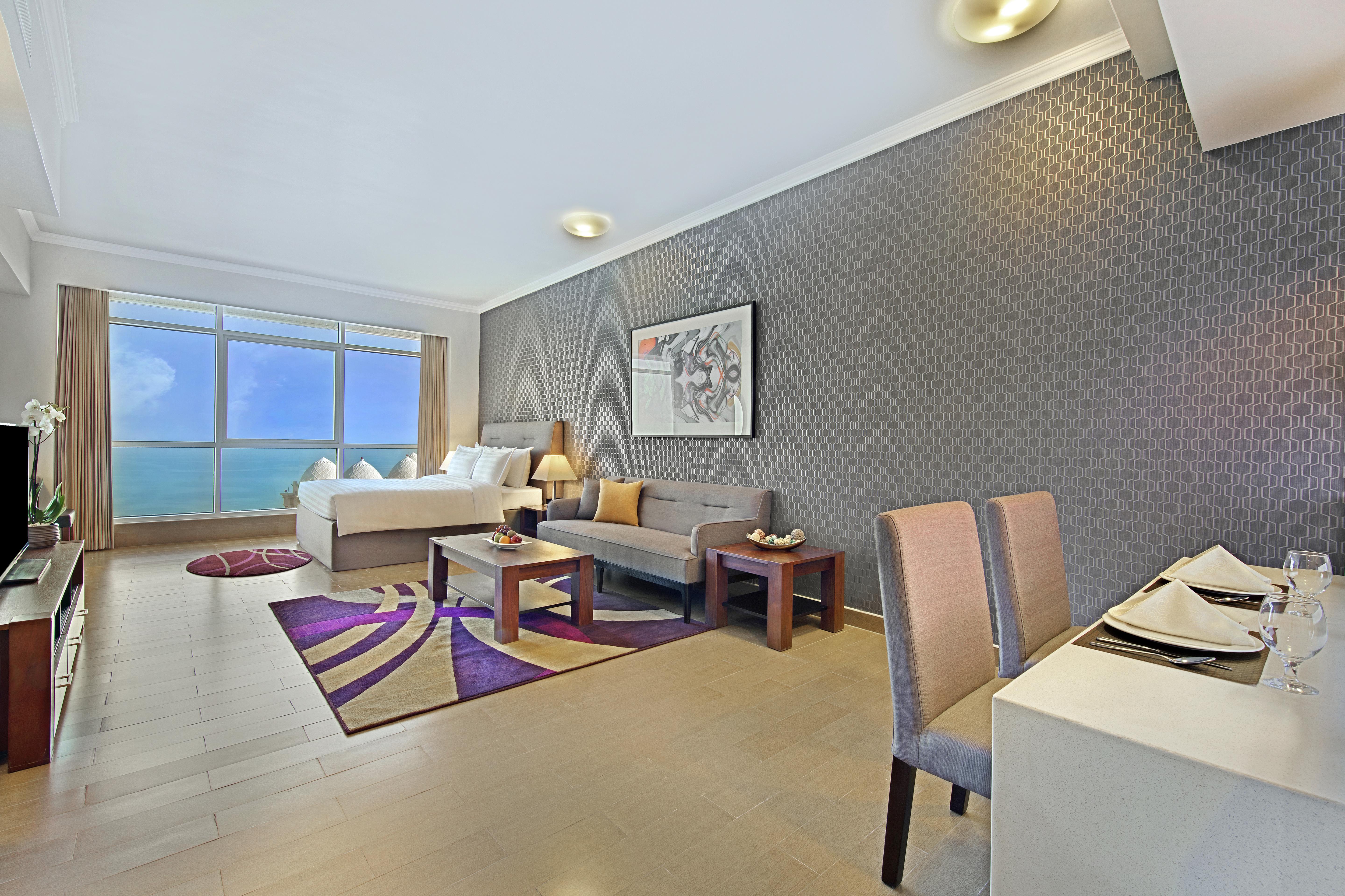 The Curve Hotel Doha Eksteriør bilde