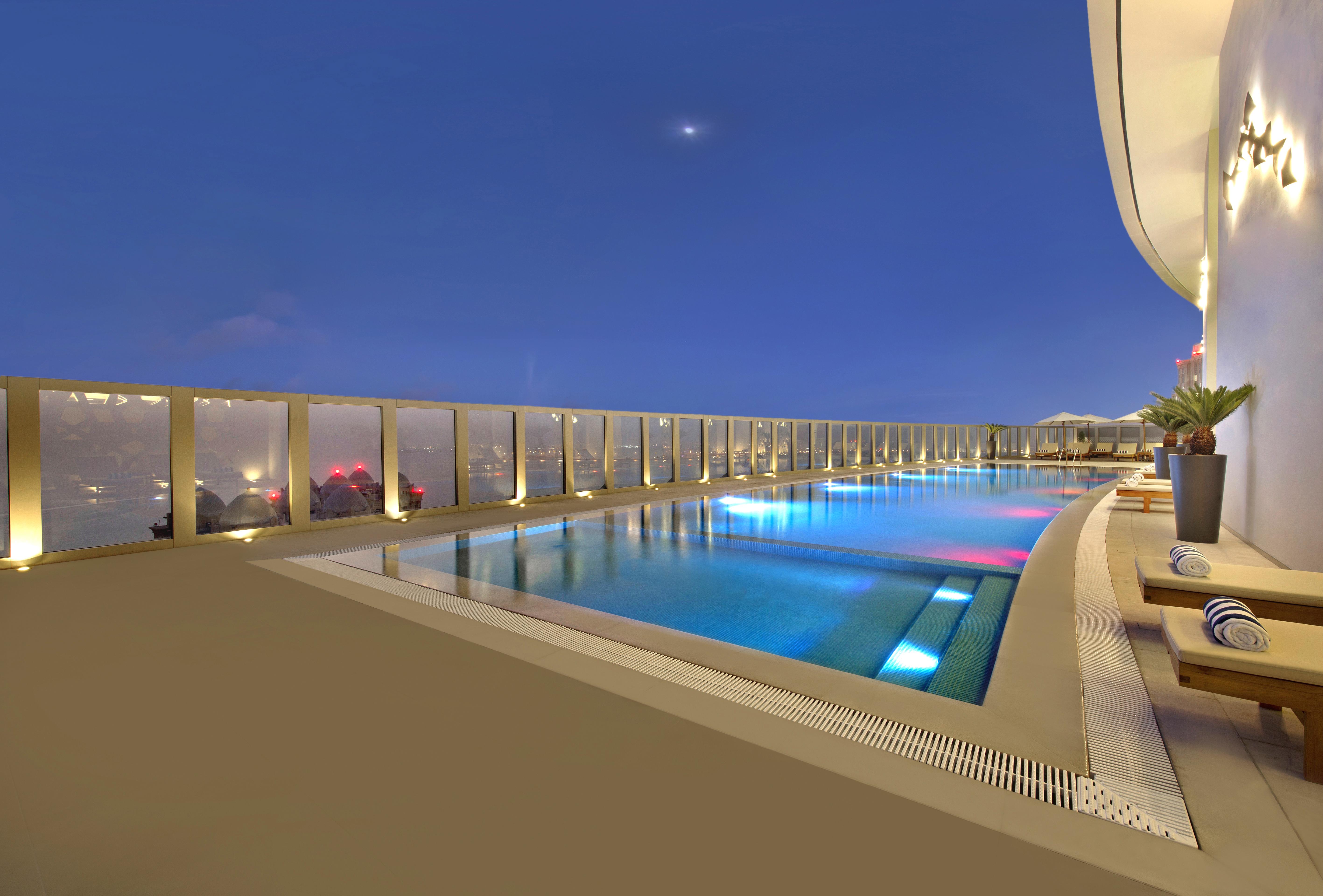 The Curve Hotel Doha Eksteriør bilde
