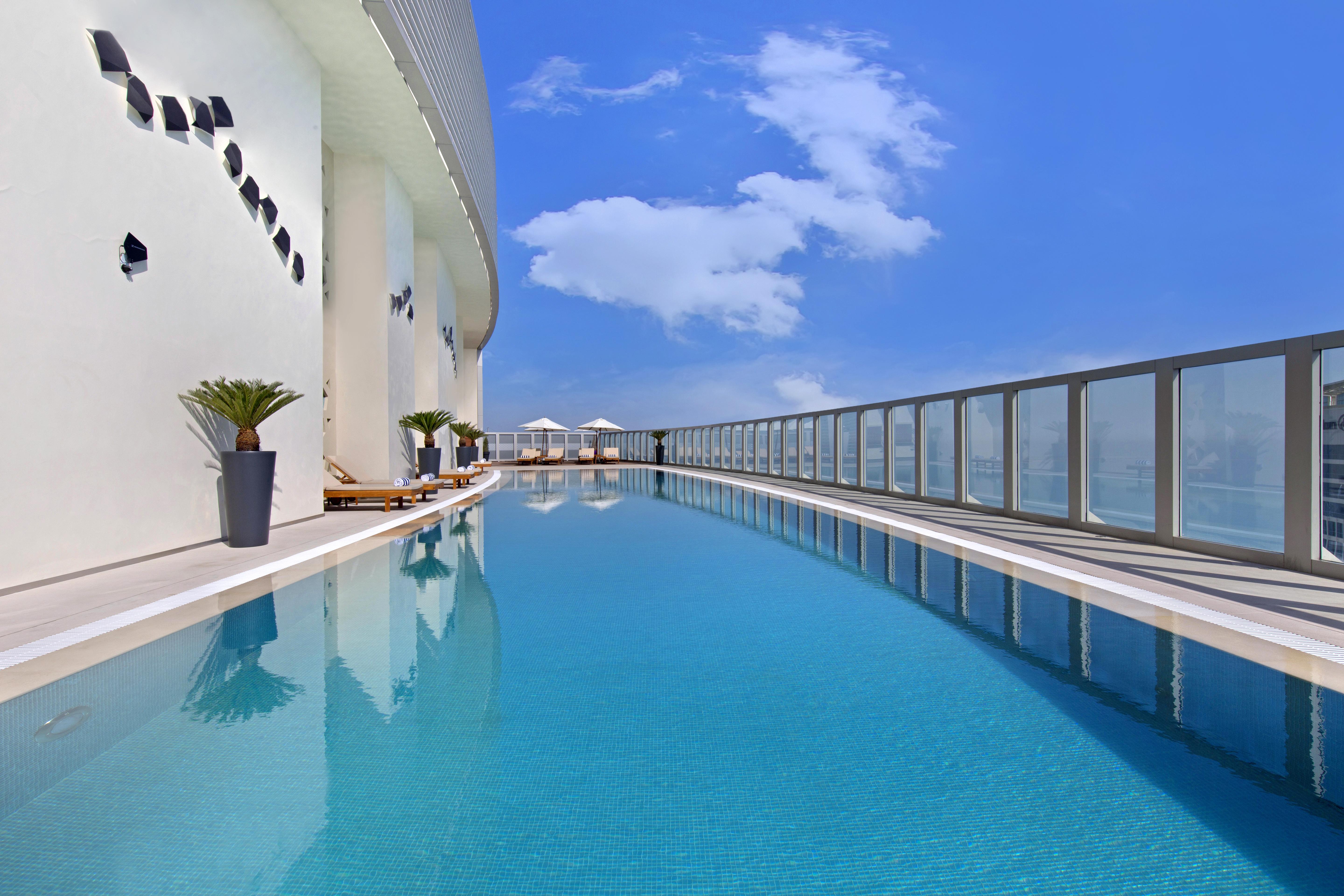 The Curve Hotel Doha Eksteriør bilde