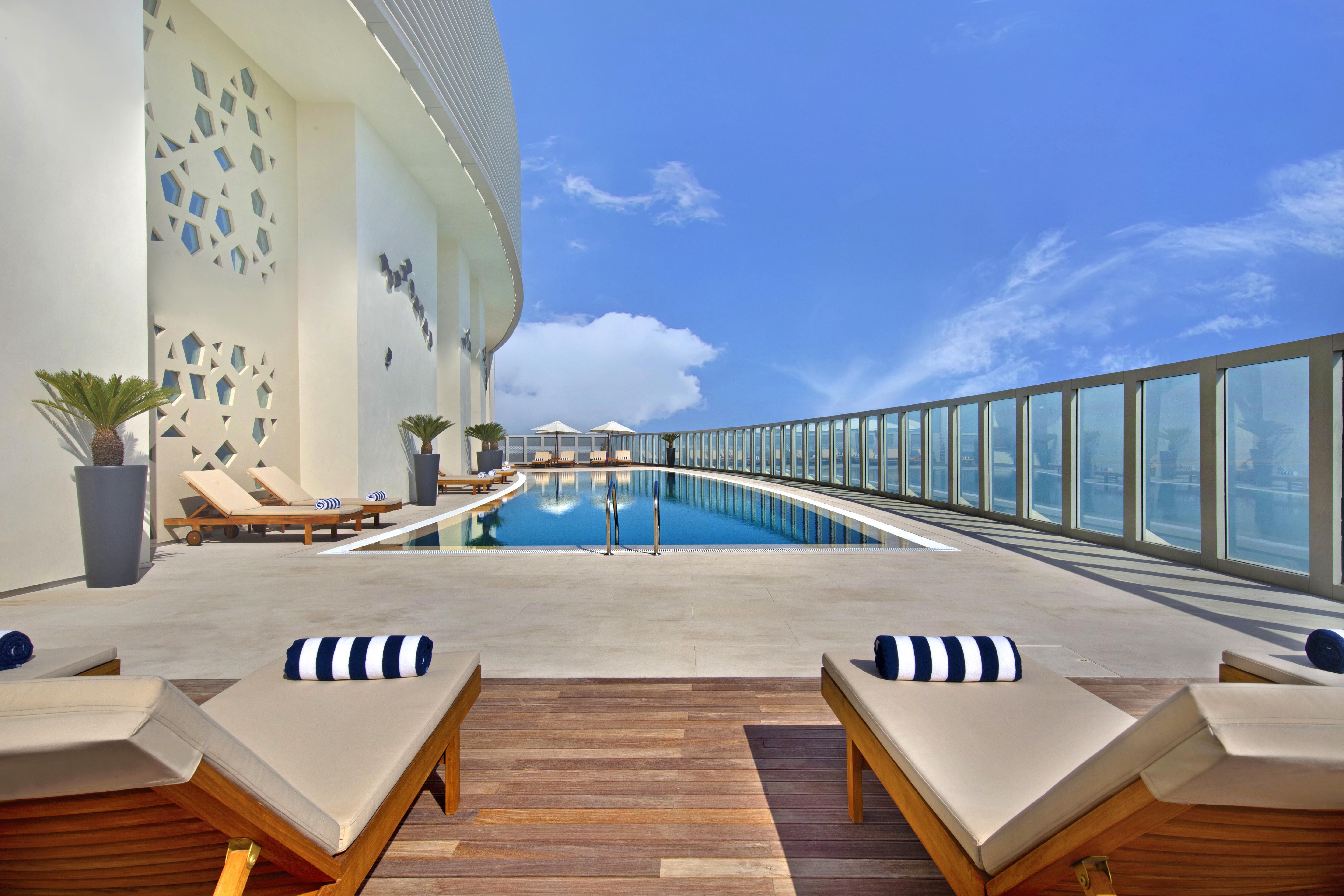 The Curve Hotel Doha Eksteriør bilde