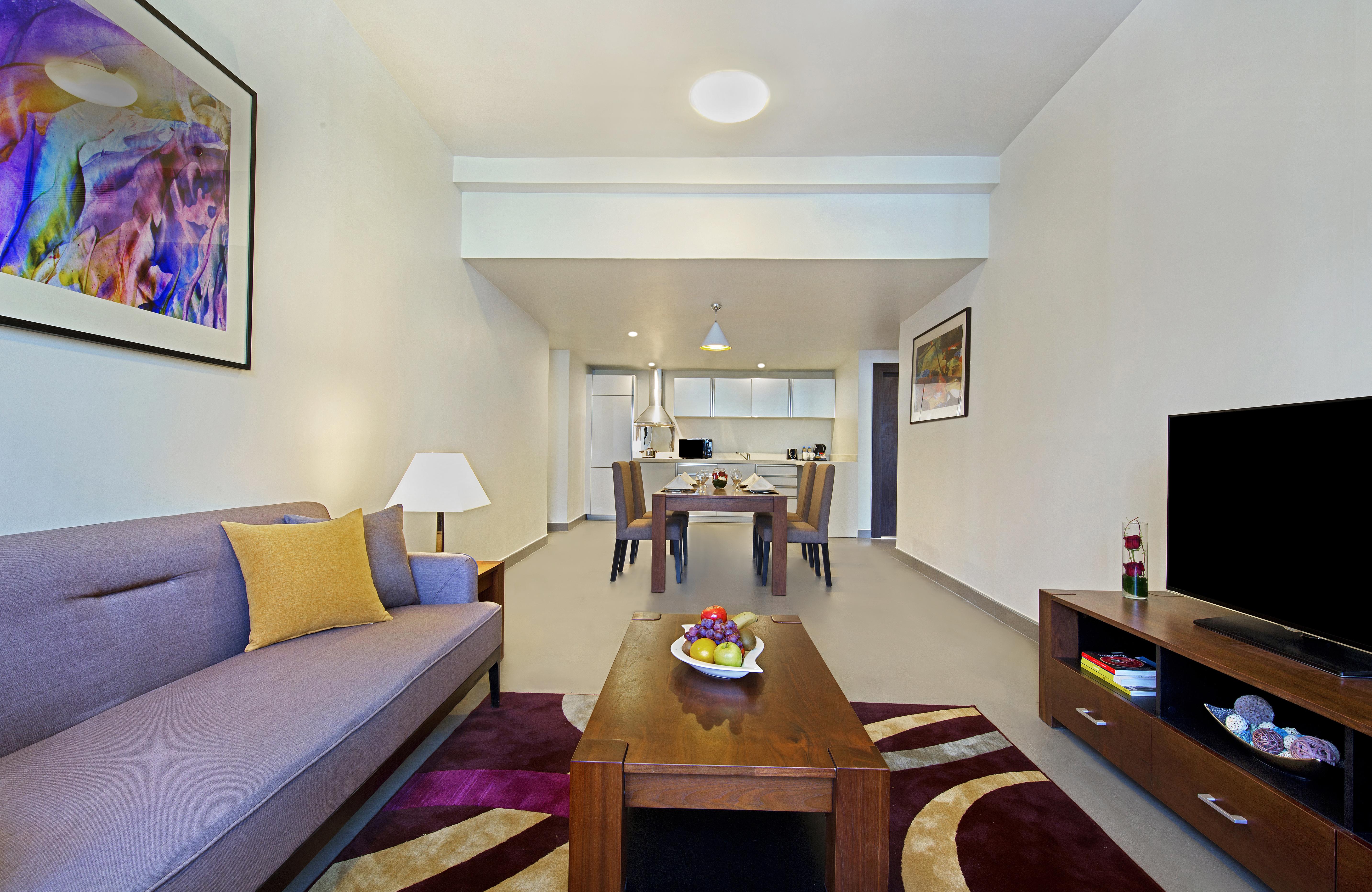 The Curve Hotel Doha Eksteriør bilde