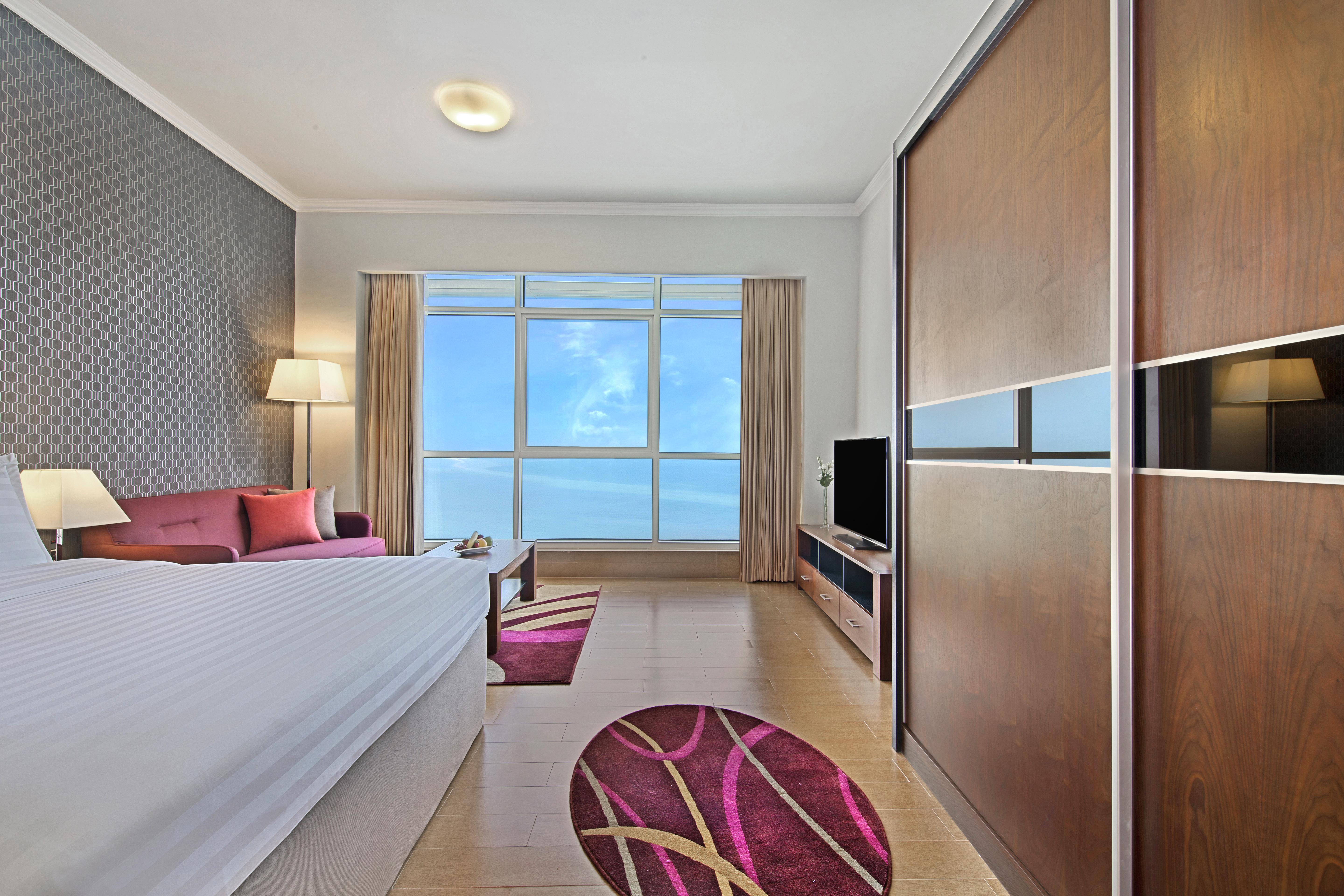 The Curve Hotel Doha Eksteriør bilde