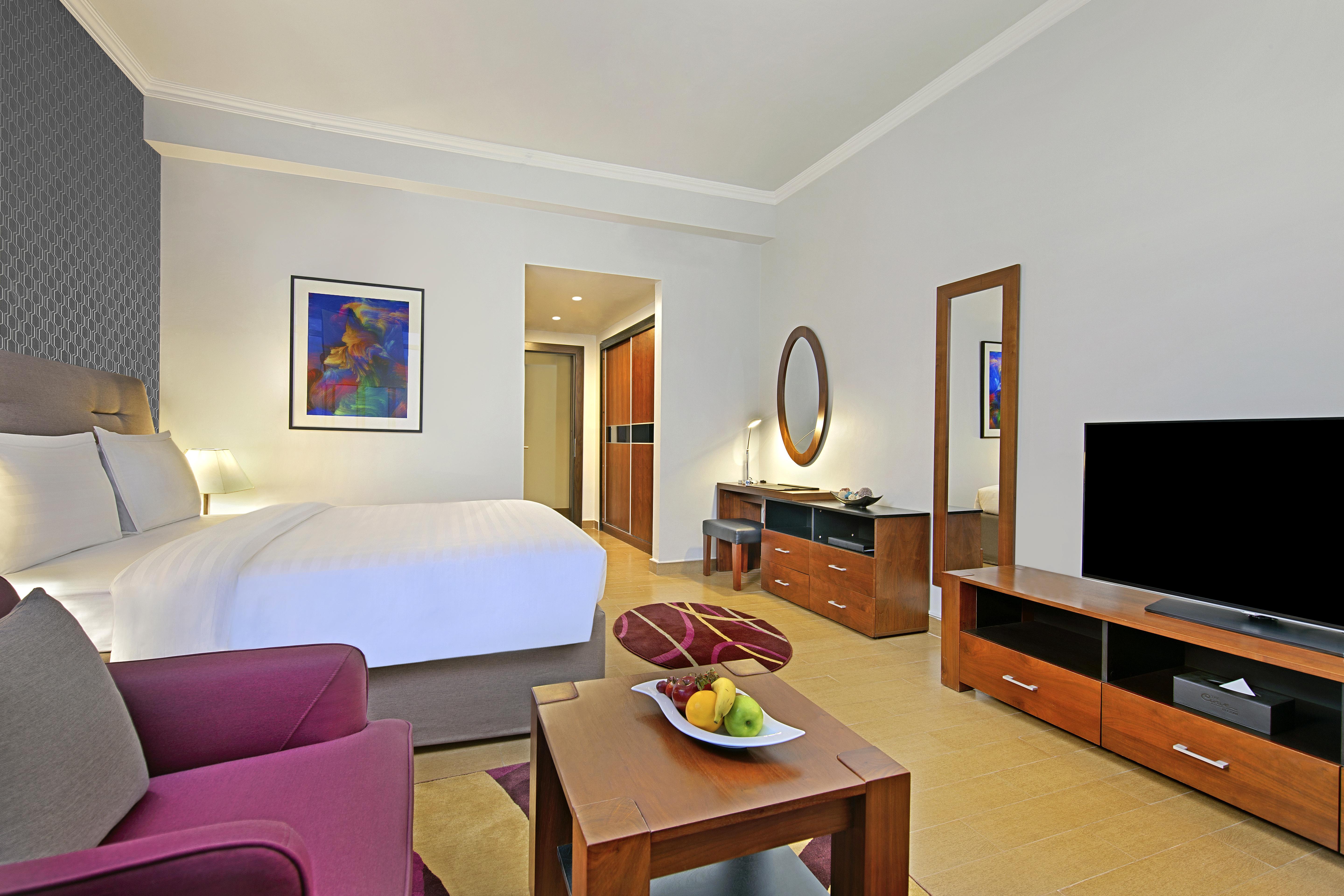 The Curve Hotel Doha Eksteriør bilde