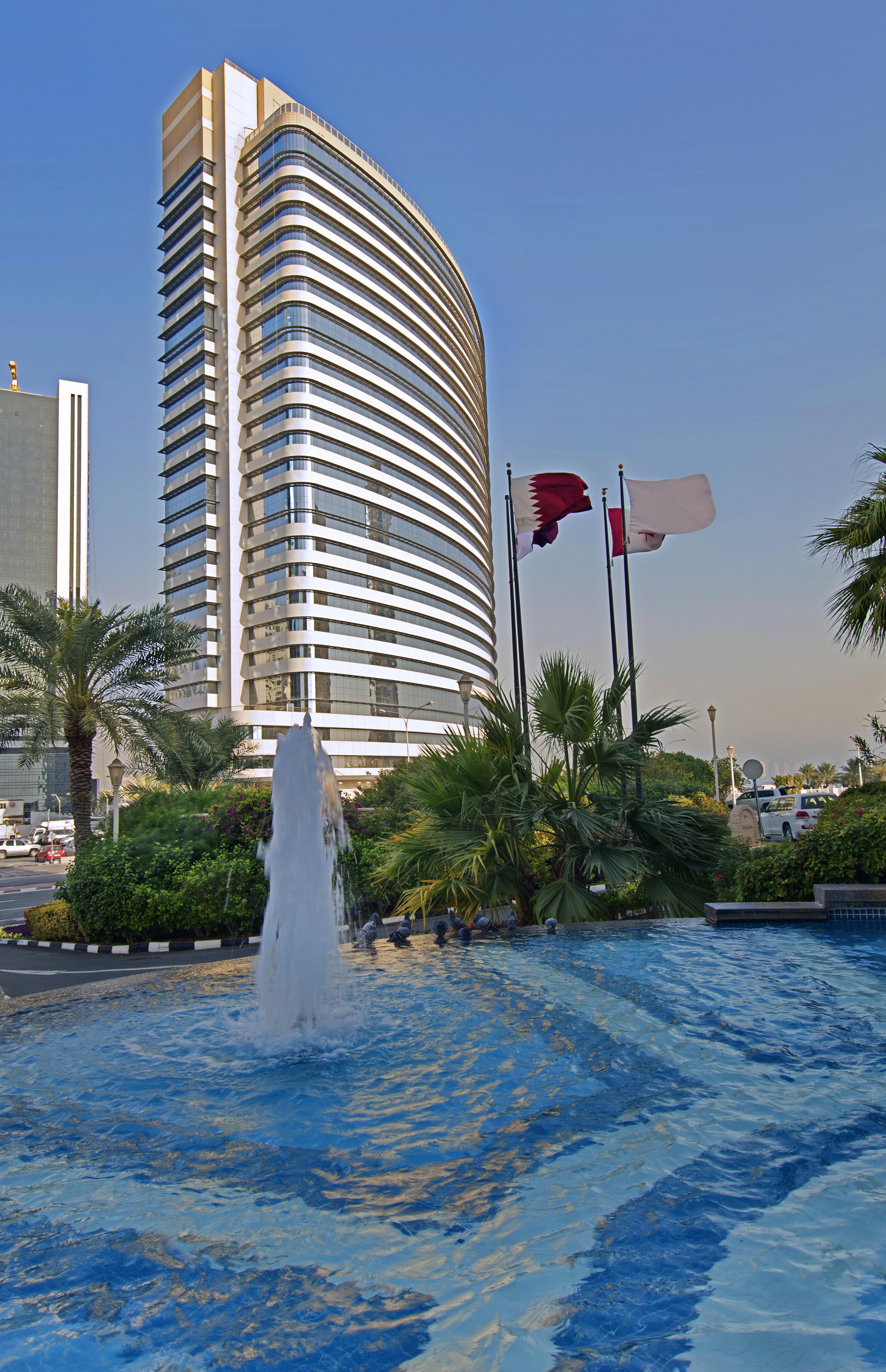 The Curve Hotel Doha Eksteriør bilde