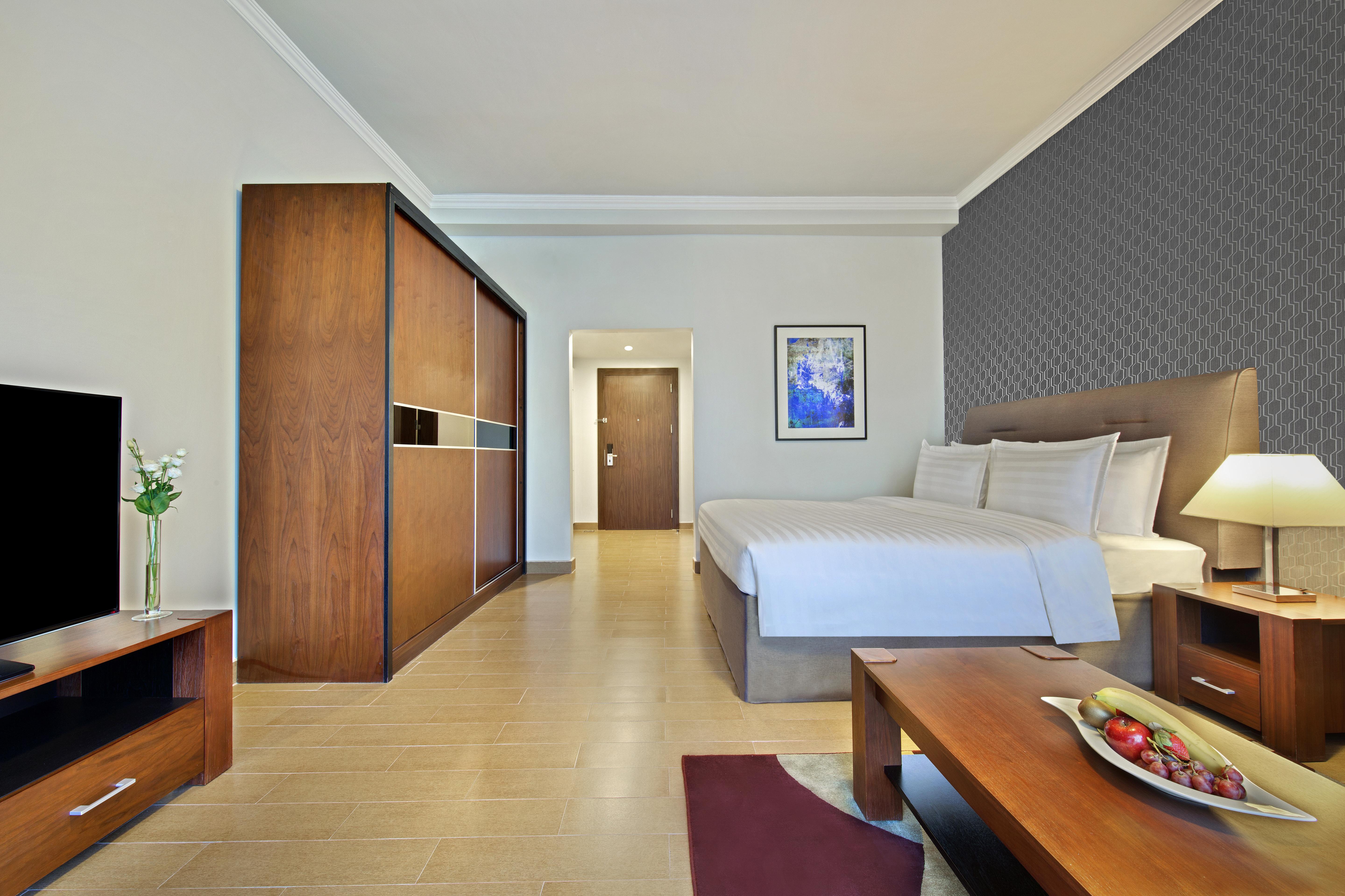 The Curve Hotel Doha Eksteriør bilde