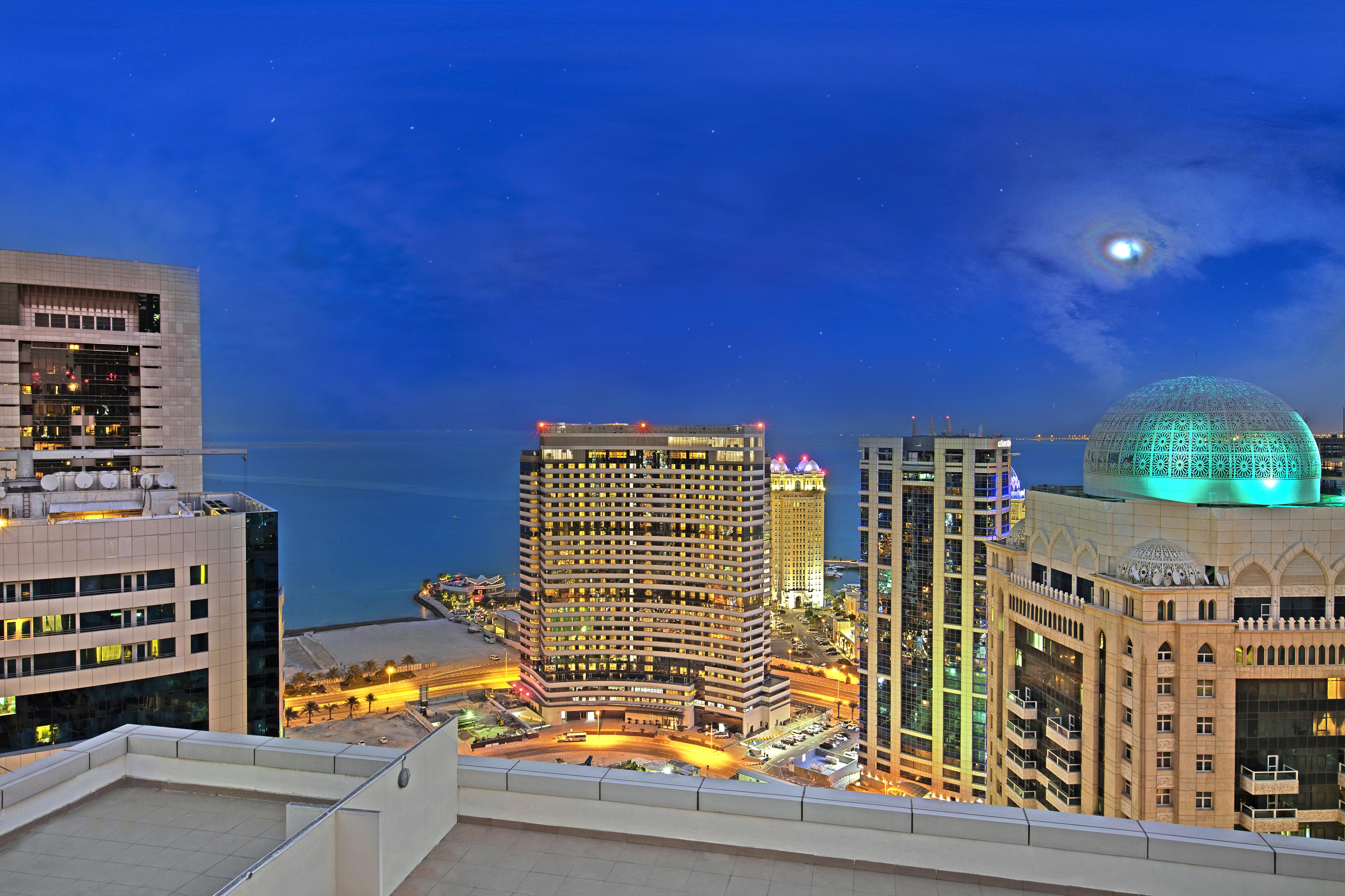 The Curve Hotel Doha Eksteriør bilde