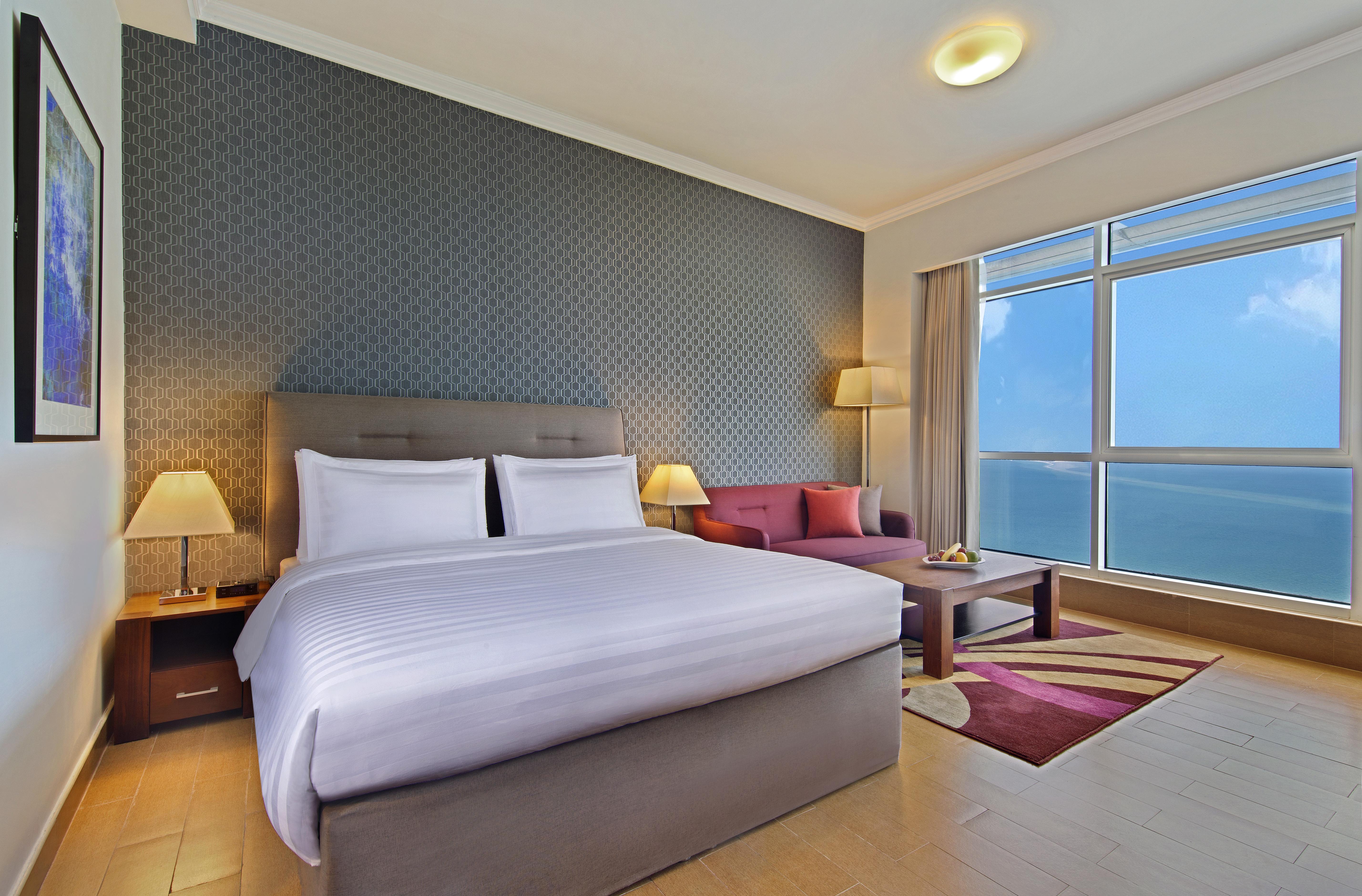 The Curve Hotel Doha Eksteriør bilde